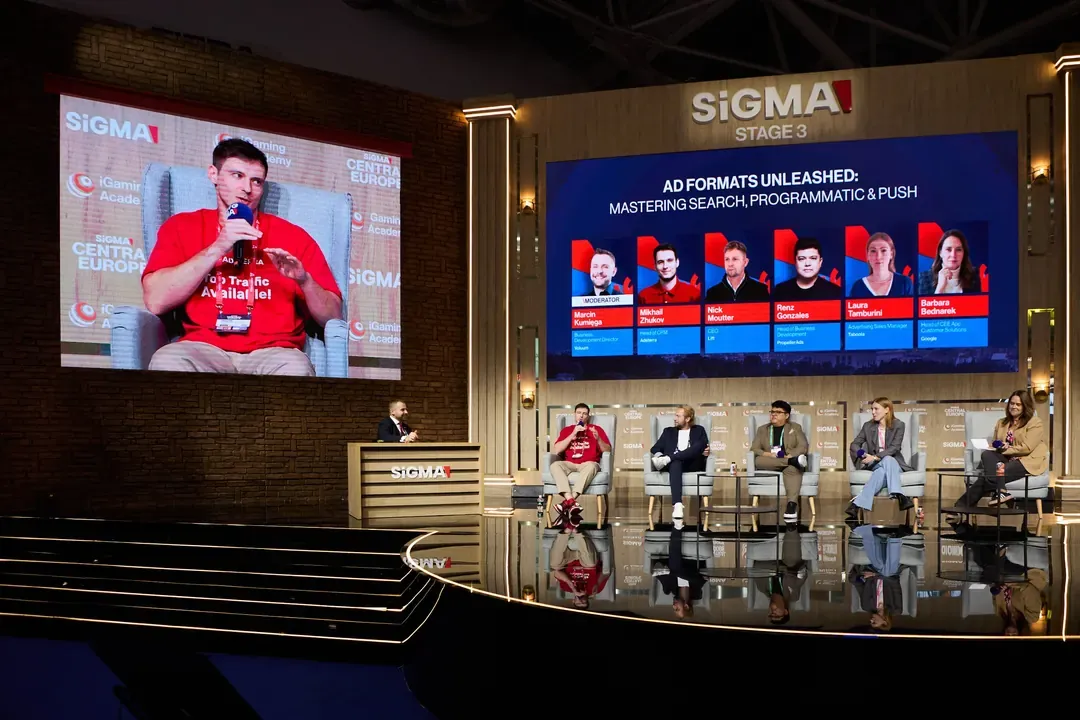 Speaker on a panel
