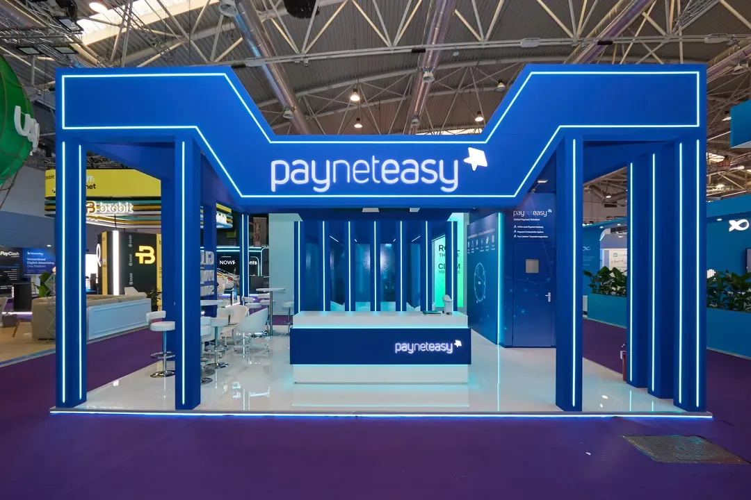 Stand branding detail